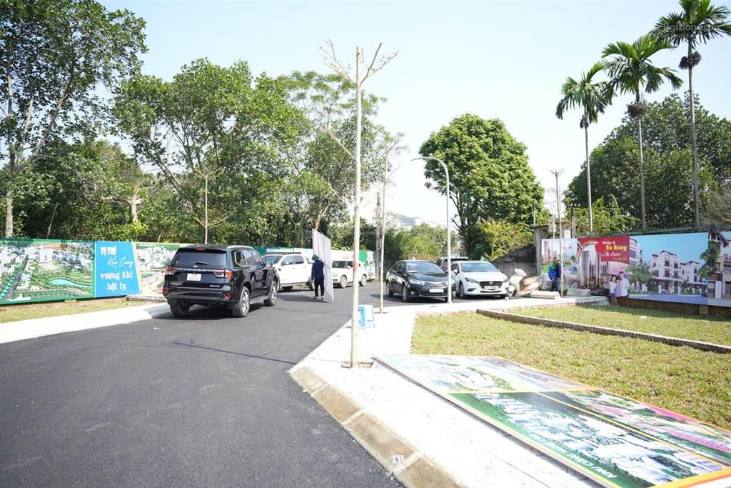 Đất nền phú cát, ngay sát vách công nghệ cao