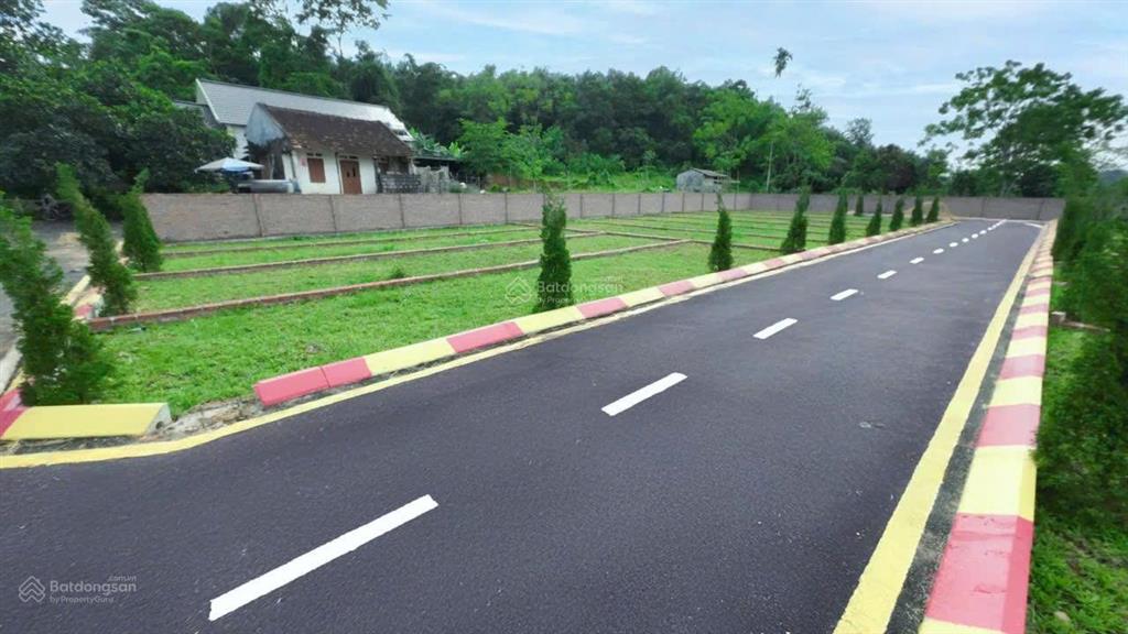 Cần bán gấp lô đất 80m2, tại thị trấn lạc thủy, hòa bình  sẵn sổ giá chỉ 700 triệu!