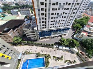 Chính chủ cho thuê căn 2pn (54m2) tầng 15. view hồ bơi. có nội thất (tin thật, không đăng giá ảo)