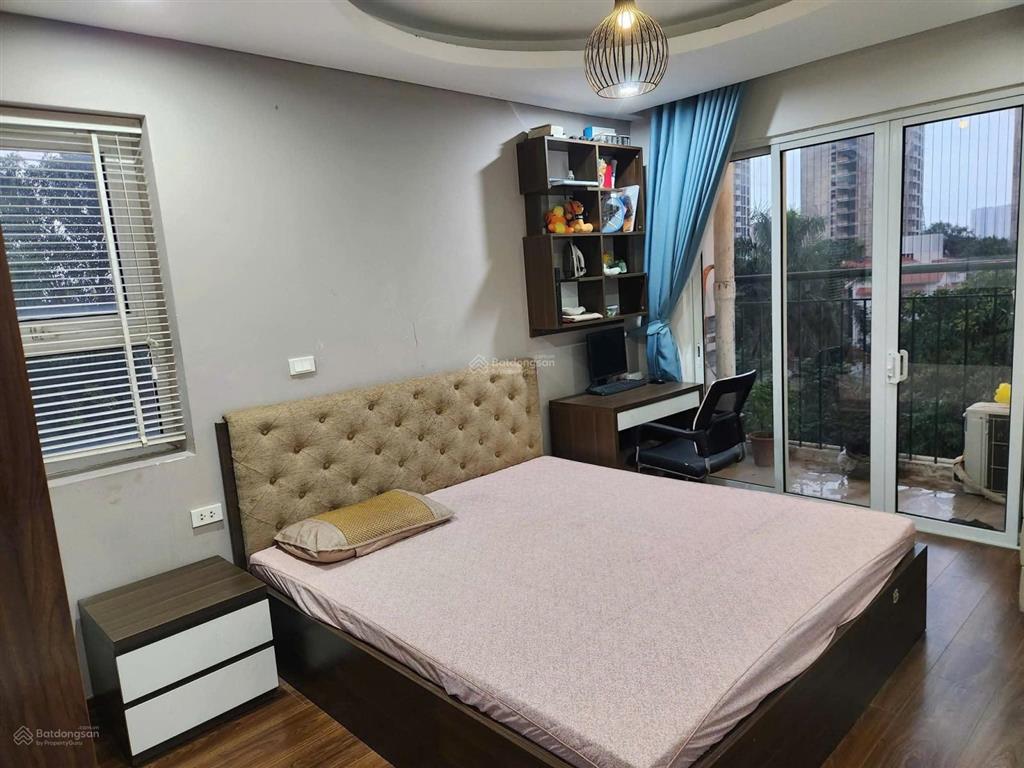 Chính chủ bán căn chung cư kđt pháp vân 77m2 thông thuỷ 2 ngủ 2wc đầy đủ nội thất giá ~6 tỷ