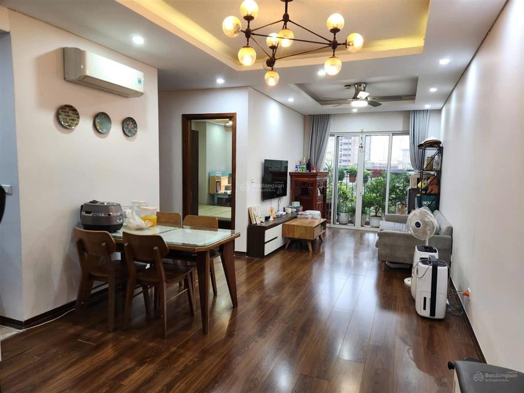 Chính chủ bán căn chung cư kđt pháp vân 77m2 thông thuỷ 2 ngủ 2wc đầy đủ nội thất giá ~6 tỷ