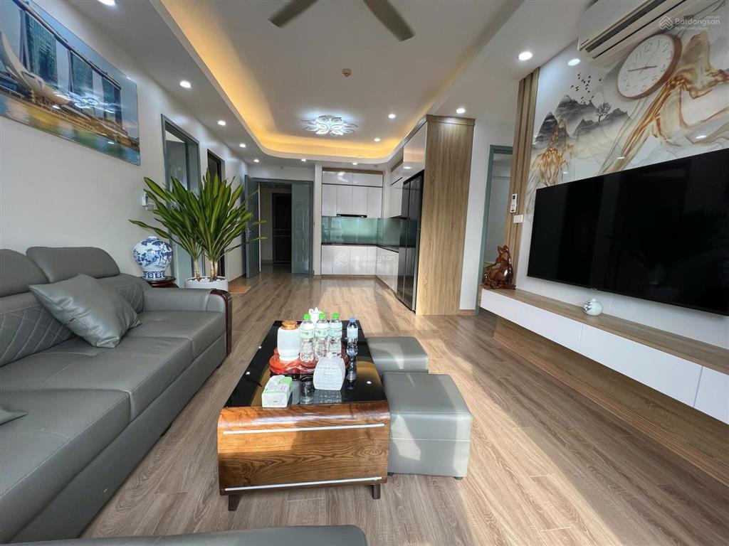 Cần bán cc ct8 dương nội 3n, 2n full nội thất mới sịn sò, giá tốt nhất thị trường.