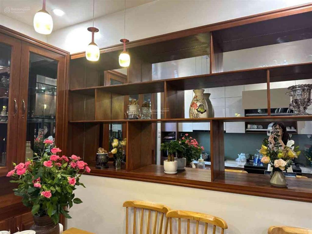 Ngô thì nhậm hà đông phân lô vỉa hè, dân xây, ô tô tránh đỗ, kinh doanh. 5t chỉ 13 tỷ.
