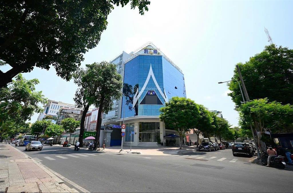 Siêu vị trí góc 2mt đường thương hiệu nguyễn trãi, quận 1  14x30m, 2642m2 sàn  hđt 15 năm 1 tỷ/th