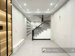 Bán nhà vĩnh hưng 5 tầng xây mới 7 ngủ, ở hoặc cho thuê, ngõ thông tứ tung, dt 34m2 giá 7.48 tỷ