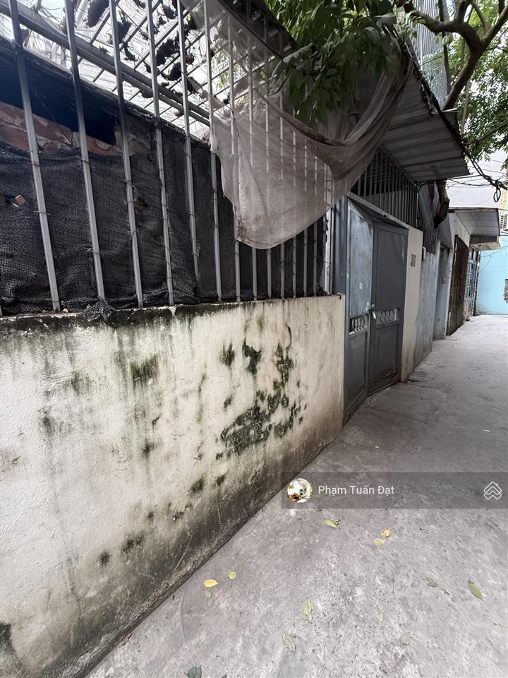 Bán đất lĩnh nam lô góc thoáng sáng, vuông vắn đẹp, mặt tiền rộng, ngõ thông, dt 76m2 giá 12 tỷ