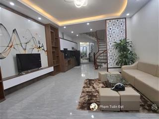 Bán nhà tam trinh 5 tầng thang máy, 3 ngủ master, sát times city, giá tốt khu vực, 52m2 giá 11.5 tỷ