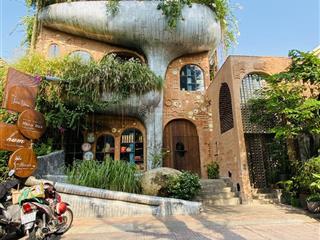 230 tỷ  mặt tiền / nguyễn đình chiểu  15x32m / 490m²  hầm 6 tầng  hđt 250 triệu / tháng .