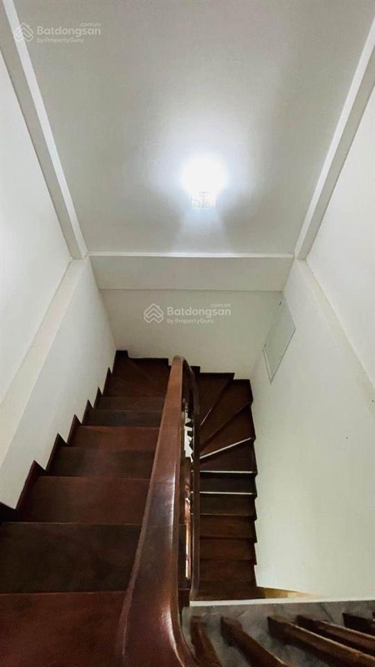 Phố vương thừa vũ dt45m xây 5 tầng kbt chắc chắn. 2 mặt ngõ siêu thoáng