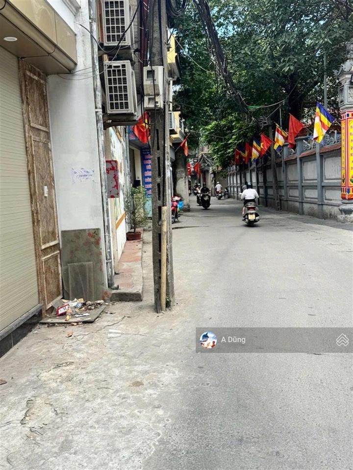Trung tâm hai bà trưngphố thanh nhàn ô tô đỗ cửadt32m5tầng3phòng ngủ tặng full nội thất