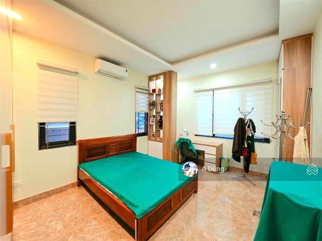 Phố thịnh quangô tô đỗ cửa kdlô góc 2 thoáng mặt tiền rộng. dt50m, mt6,8m. tặng full nội thất