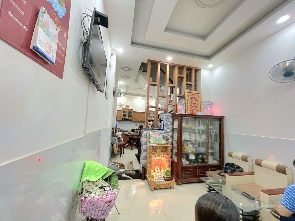 Bán gấp nhà 4 tầng 4pn 45m2, q8 phạm thế hiển, hẻm ô tô, full nội thất, vào ở ngay, 5.7 tỷ!