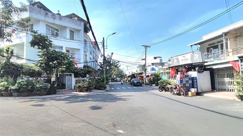 Chỉ 90tr/m2 có siêu phẩm biệt thự khu vip, lô góc 3 mặt tiền đường 16m quận 8, 174m2 ngang khủng 9m