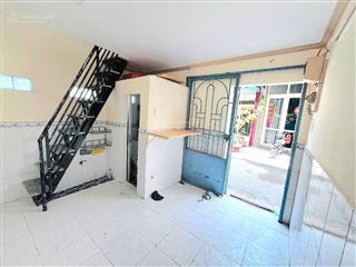 Chỉ 1.05 tỷ có nhà 2 tầng nhỏ xinh, ngang 3.5m, quận 8, âu dương lân, hẻm 6m thông, xe hơi đỗ cửa