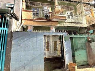 Bán gấp, nhà phong phú q.8, 120m2 ngang gần 7m vuông vức, 3 tầng 8pn, hợp làm chdv, 10.x tỷ