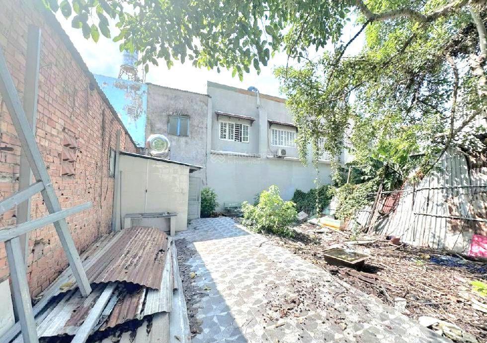 Cơ hội đầu tư, đất dt lớn 256m2 ngang khủng 8m, ngay phạm hùng q.8, hẻm xe tải thông, chỉ 5 t