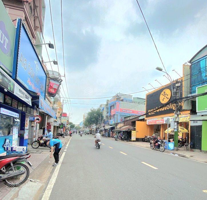 Rẻ nhất khu vực, chỉ 8.x t sở hữu ngay mtkd 100m2, phú định q.8, ngang 4m vuông vức, vỉa hè rộng