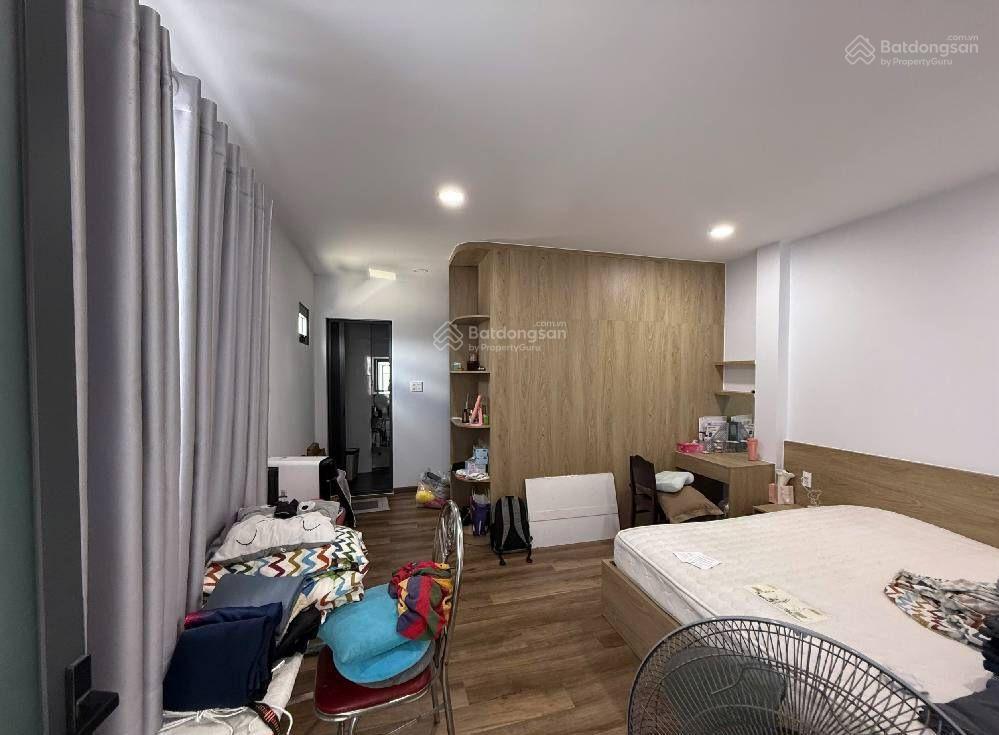 Chỉ 24 tr/m2 rẻ nhất q.8,nhà mt mới đẹp dt cực lớn, ngang 9m view sông, đường xe tải vi vu