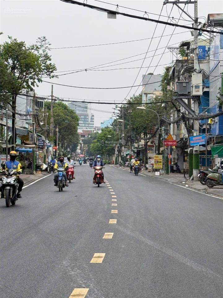 Nhà 4 tầng btct sát mặt tiền hưng phú  47m2 ngang 4.7m nở hậu 6m