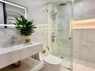 Chính chủ gửi bán nhà thườn tín dt50m2 giá 4 tỷ ô tô đỏ cửa vị trí đắc địa lý tưởng dân cư đông