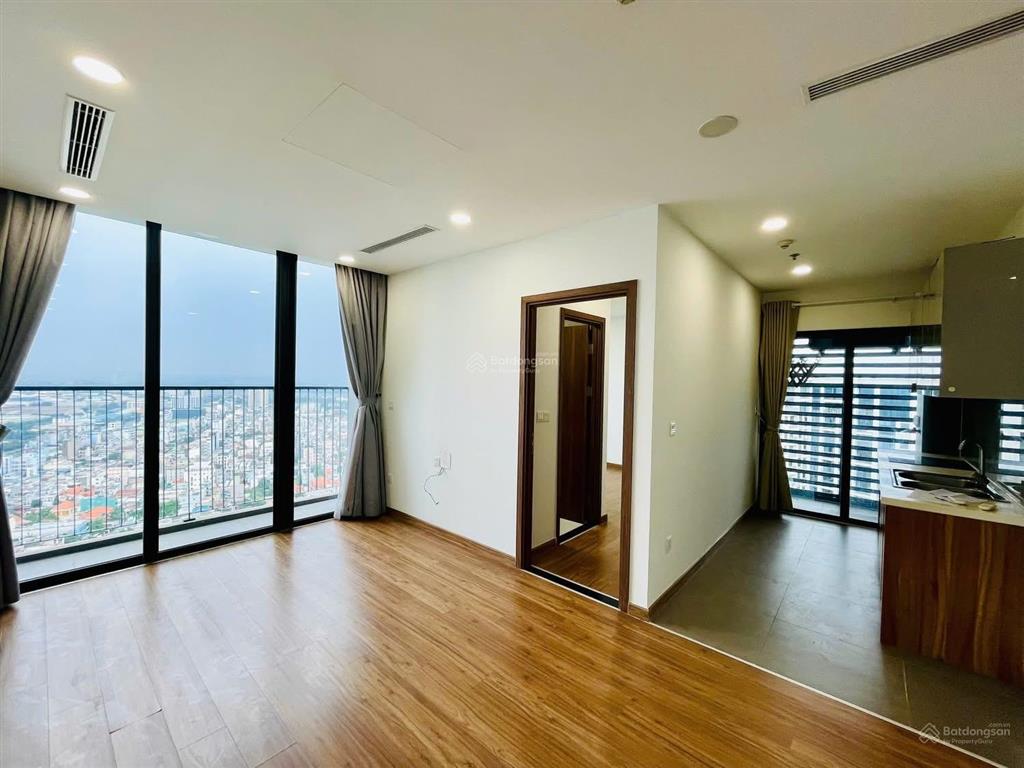 Bán căn hộ 2pn2wc eco green sài gòn quận 7