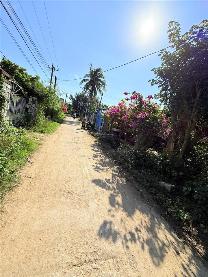 Đất vị trí đẹp phân khu 8 kkt vân phong  đón sóng quy hoạch