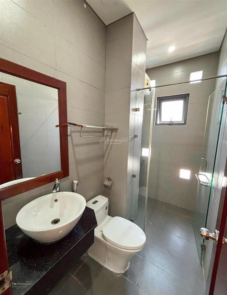 Toà căn hộ mặt tiền thạch lam  gần biển mỹ khê, đà nẵng