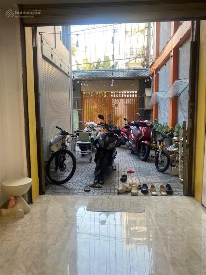 Biệt thự phố 3 lầu kdc bình hưng, gần đường số 10, ngay bến xe q8, ô tô vào nhà, 8x18, 5p, 5wc