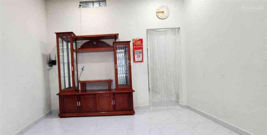 Bán nhà riêng tại hồ bá phấn, 4,95 tỷ, 59m2, 3pn, 2wc, full nội thất