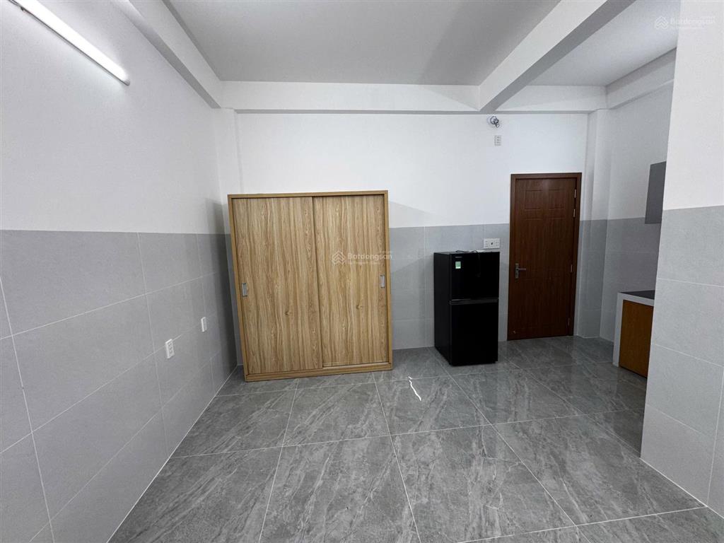 1/11 trống phòng lầu 1 mặt sau cửa sổ giá 4,3 tr. chính chủ cho thuê, khuyến mãi hấp dẫn