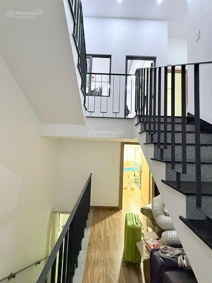 Mặt tiền kd sầm uất nhánh nguyễn sơn  thoại ngọc hầu  phú thọ hoà đường 10m thông (9x7.5m) 5 tầng