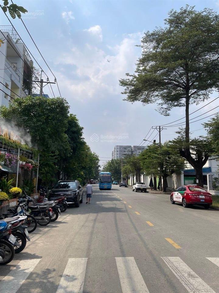 Mặt tiền kd đường trãi nhựa 16m có lề (4x15m) ngay kênh 19/5  chung cư sơn kỳ  aeon mall tân phú