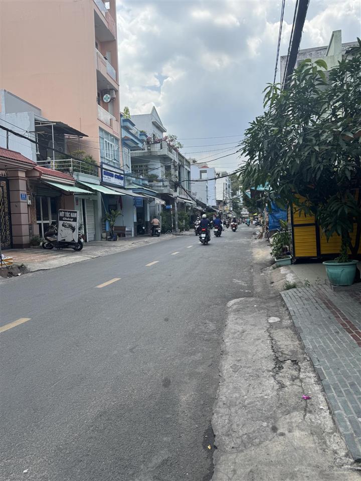 Bán nhà 2 tầng  hẻm ô tô thông ngay vườn lài gần chợ tân hương  aeon mall tân phú giáp tân bình