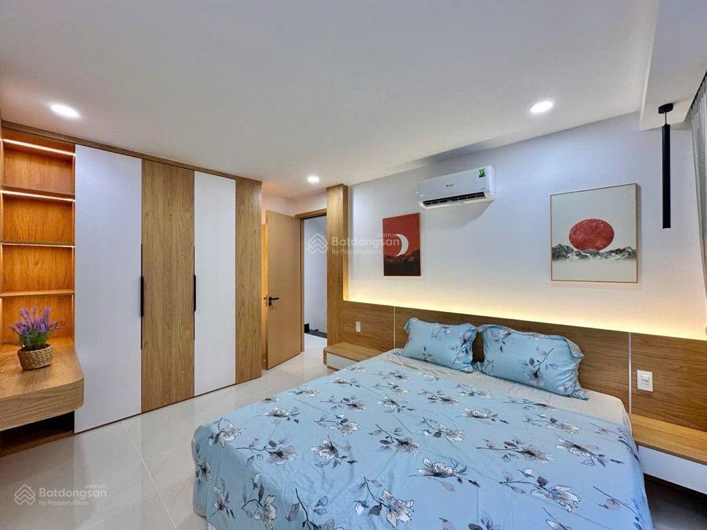 Siêu phẩm 2 tầng lung linh vào ở ngay  hẻm ô tô vào nhà kế bên đầm sen khu tô hiệu  vip tân phú