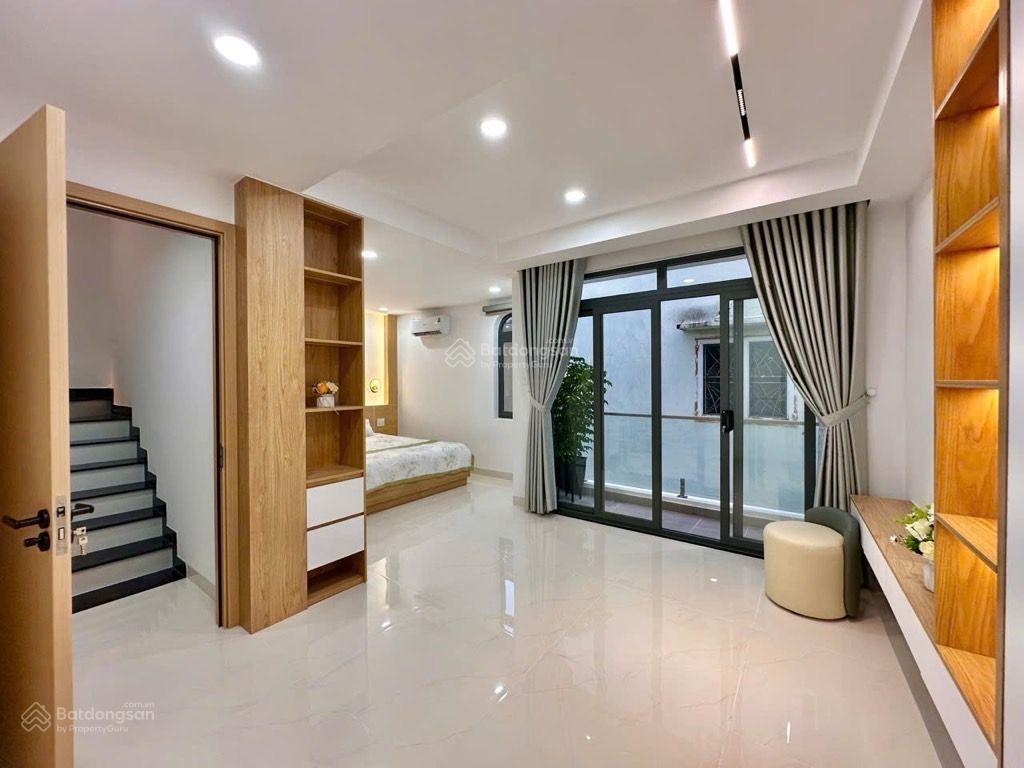 Siêu phẩm 2 tầng lung linh vào ở ngay  hẻm ô tô vào nhà kế bên đầm sen khu tô hiệu  vip tân phú