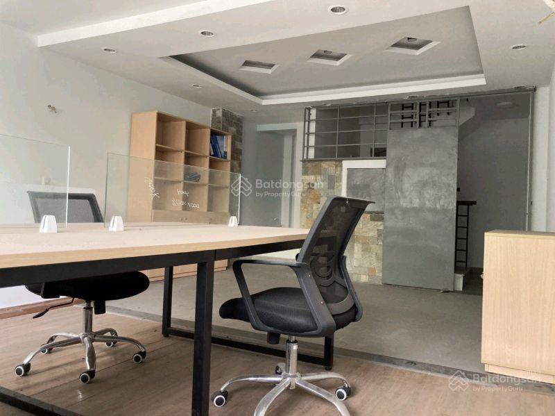 Mặt tiền kd 5 tầng hoàn công đủ  đường 16m ô tô vào nhà gần chợ tân hương & aeon mall tân phú