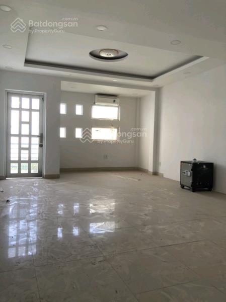 Mặt tiền kd 5 tầng hoàn công đủ  đường 16m ô tô vào nhà gần chợ tân hương & aeon mall tân phú