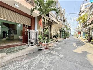 Bán nhà 4 tầng hc đủ  đường nhựa 7m ô tô vào nhà gần đầm sen ngay khu tô hiệu & hoà bình  tân phú