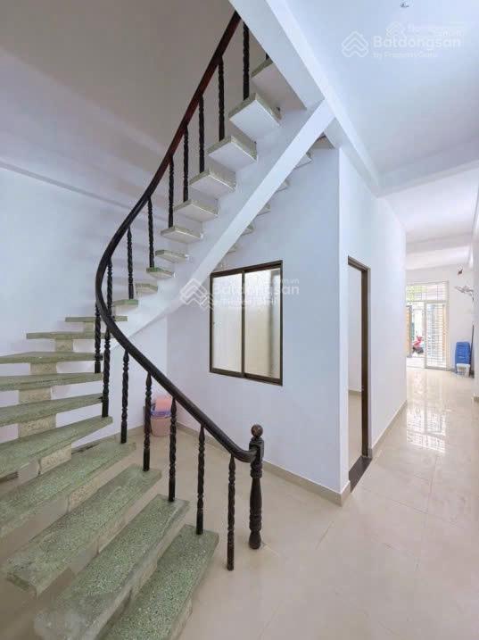 Khu biệt thự adc vip tân phú nhà 3 tầng 92m2 hẻm ô tô vào nhà  ngay thoại ngọc hầu & luỹ bán bích