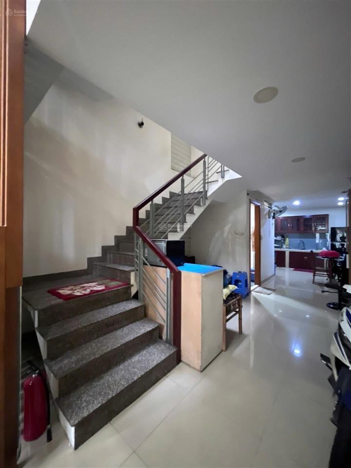 Bán nhà 3 tầng 70m2 hẻm xe hơi tới nhà ngay đại học công thương giáp lê trọng tấn & tân kỳ tân quý