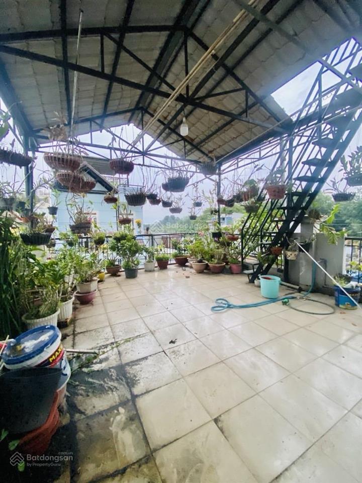 Bán nhà 3 tầng gần 100m2 đường nhựa 8m ô tô vào nhà thông gò dầu  tân hương gần aeon mal tân phú