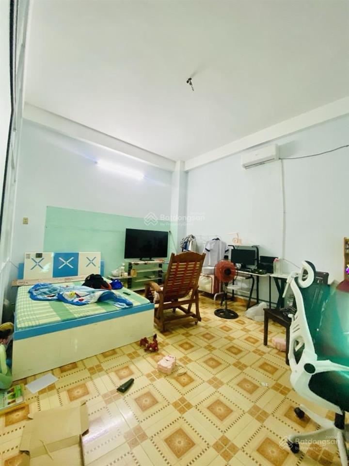 Bán nhà 3 tầng gần 100m2 đường nhựa 8m ô tô vào nhà thông gò dầu  tân hương gần aeon mal tân phú