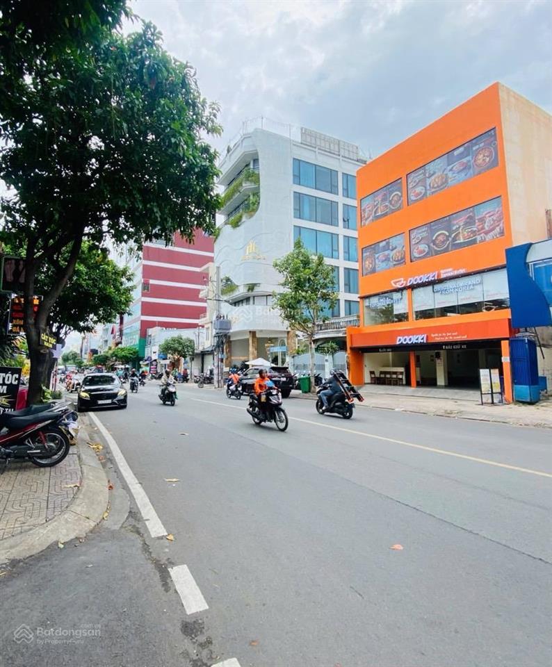 Mặt tiền kinh doanh đường 10m thông tân hương & gò dầu 5 tầng kiên hc đủ cố sát bên chợ tân hương