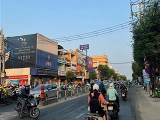Bán nhà 3 tầng  tiện ở kết hợp kd hxt ô tô vào nhà  gần ga t3  ga metro số 2 ngay trường chinh