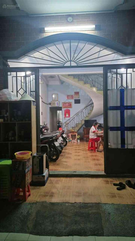 Bán nhà 3 tầng  tiện ở kết hợp kd hxt ô tô vào nhà  gần ga t3  ga metro số 2 ngay trường chinh