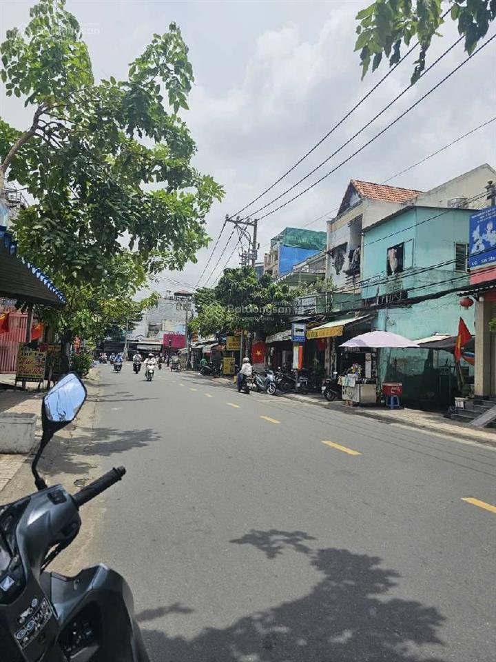 Bán nhà 3 tầng  ngang lớn 6.1m  ô tô vào nhà thông gò dầu gần chợ tân hương  aeon mall tân phú
