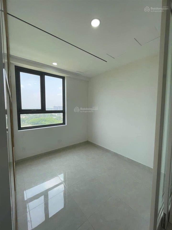Chủ cần bán căn sg intela 55m2 giá 2.220 (còn tl), tầng trung, nội thất hoàn thiện cơ bản