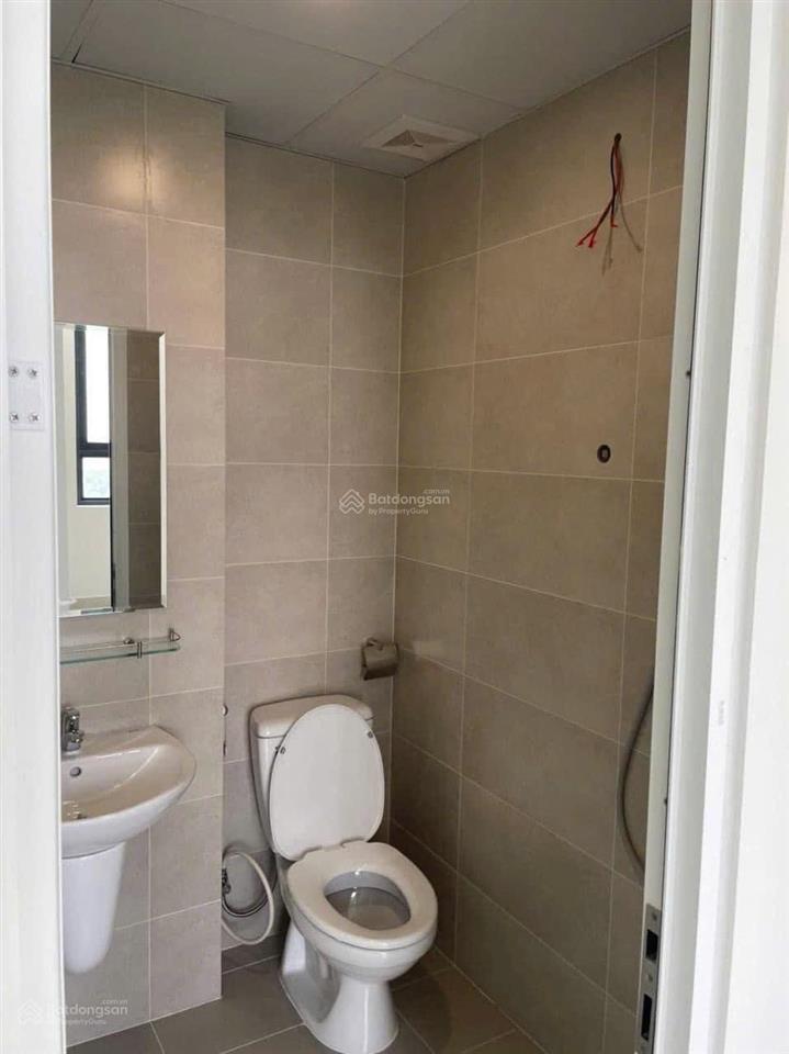 Chính chủ gửi bán căn 55m2, tầng trung, nội thất hoàn thiện, giá 2.2 tỷ, bao thuế phí sang tên