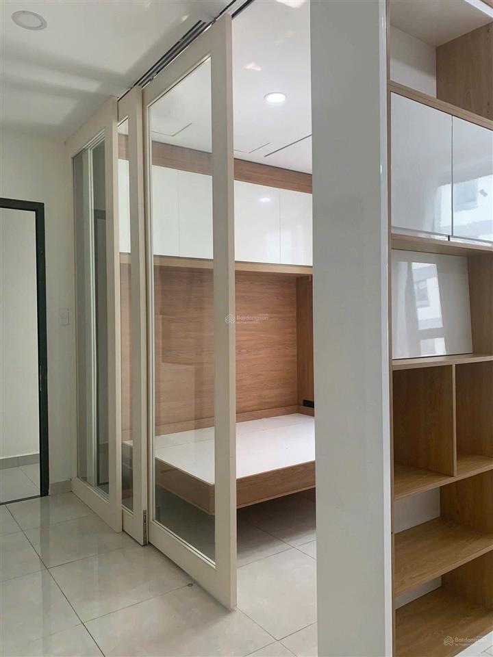 Cho thuê sg intela 2pn 2wc, full nt giá 7tr, tháng 8 ở được