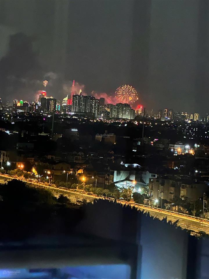 Sg intela 50m2, tầng trung, view pháo hoa giá 2.16 tỷ, bao thuế phí